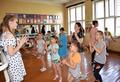 ТУТ НАВУЧАЦЬ ВЯЗАЦЬ, ВЫРАЗАЦЬ І СЯБРАВАЦЬ